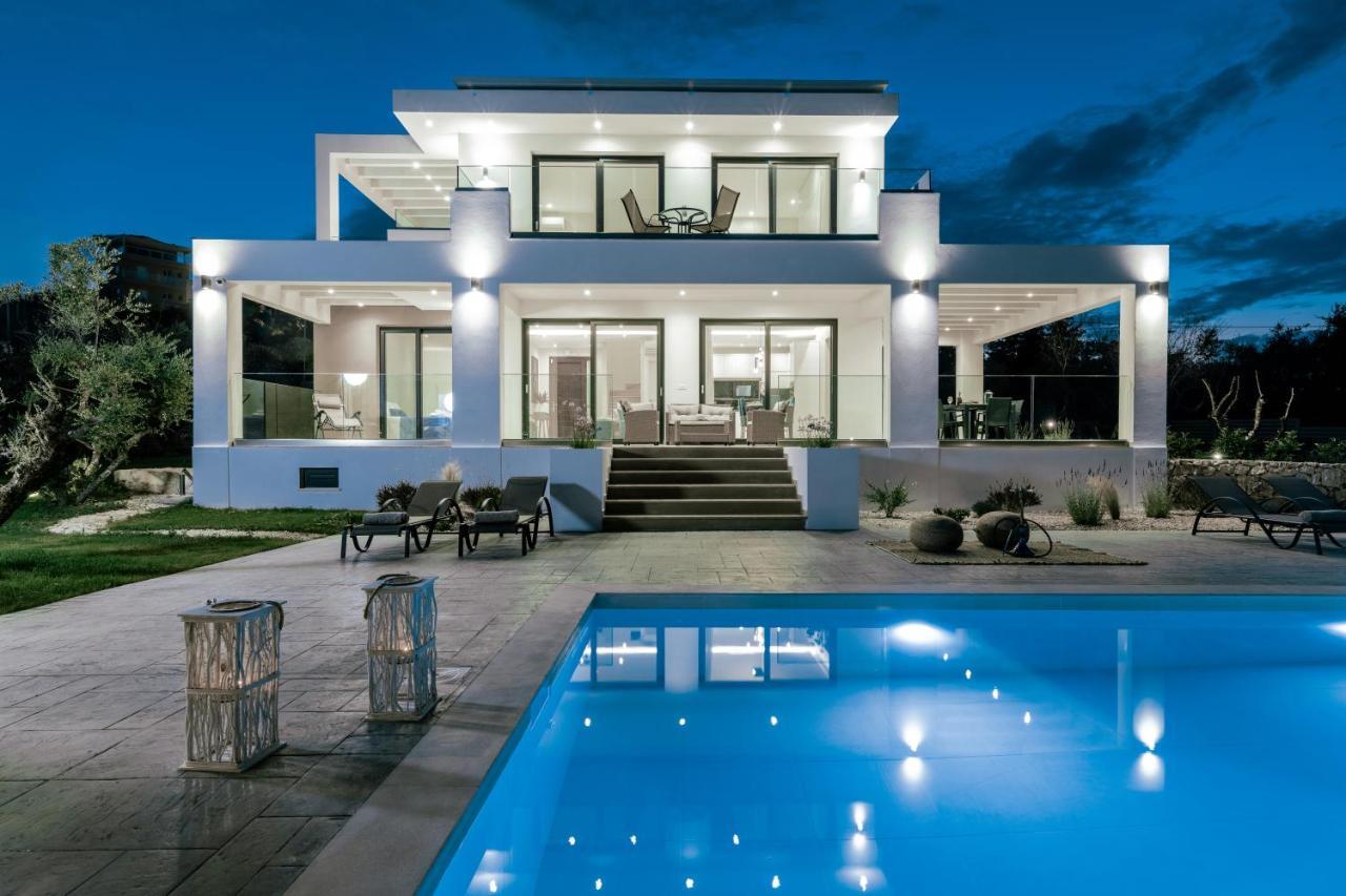 Valentino Luxury Villa Plános エクステリア 写真